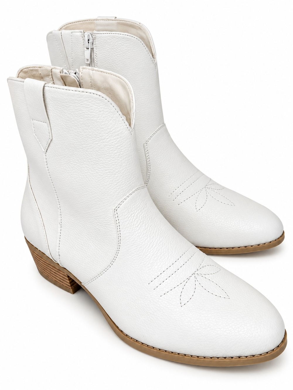 NWT White Western Cowboy Ankle Boots Women’s 10W Wide $99.95